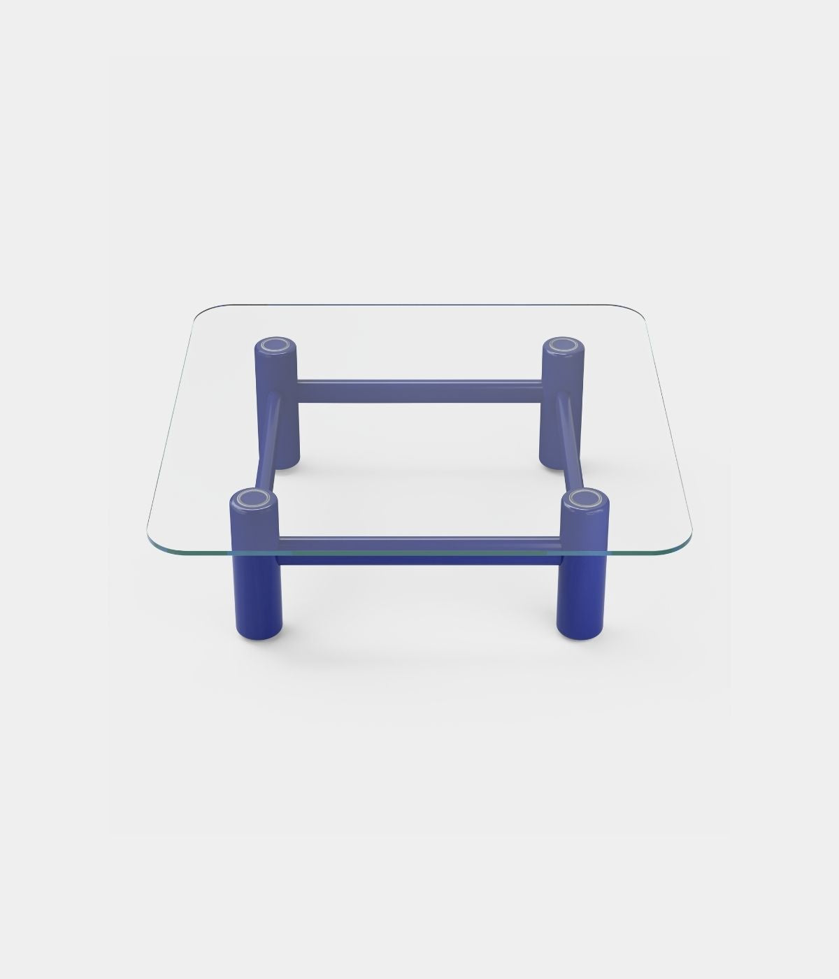 Boundary Couchtisch in Blau von Massproductions, leicht von oben aufgenommen. Der Tisch besticht durch seine klare, geometrische Form und die elegante blaue Oberfläche, die ihm eine moderne und zeitlose Ausstrahlung verleiht.
